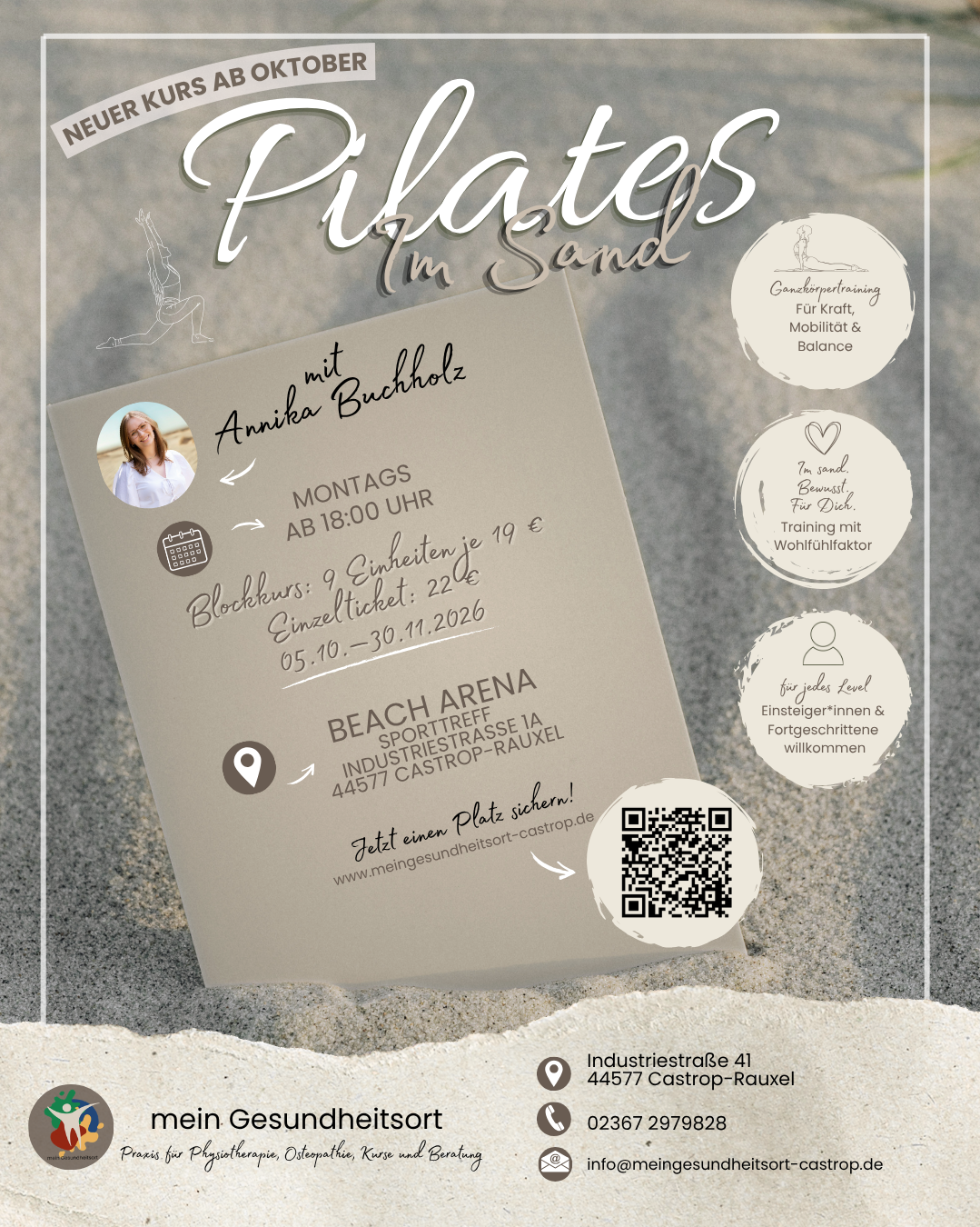 Pilates-Kurs im Freien mit Übungen und Kursdetails auf einem hellen Hintergrund.